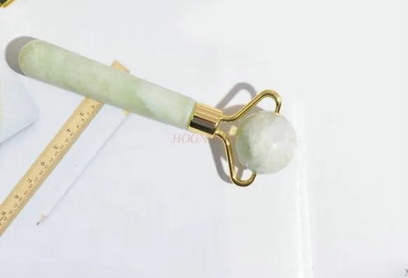 Glow - Jade Gua Sha Roller